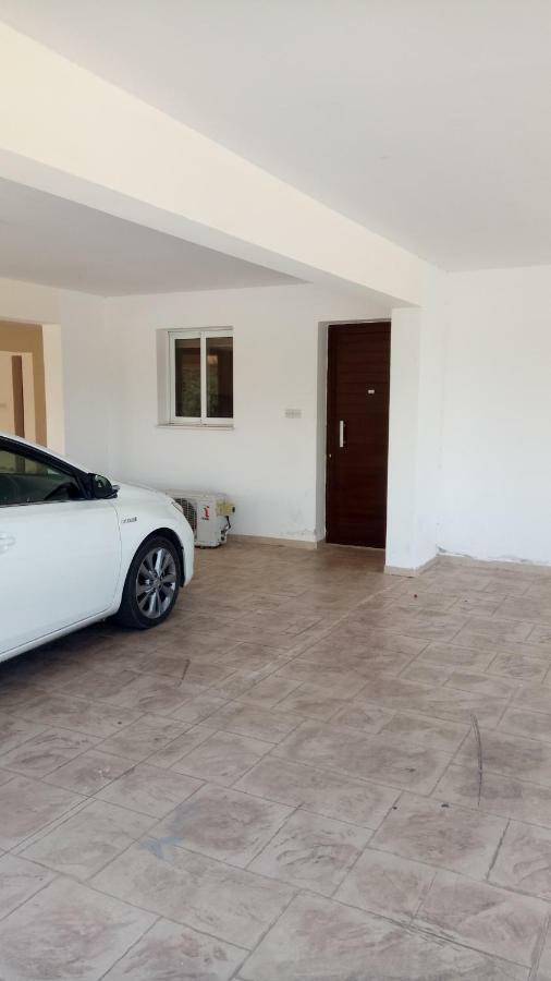 Nissi Beach,Ground Floor Flat ไอยานาปา ภายนอก รูปภาพ